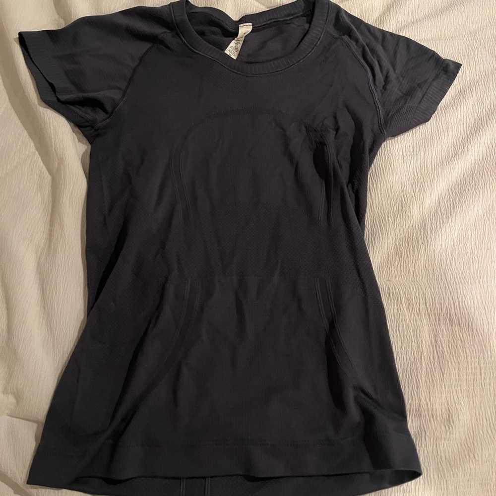 lululemon swiftly face length tee